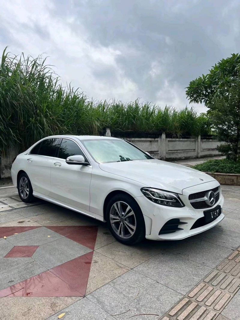 东莞20年奔驰C3