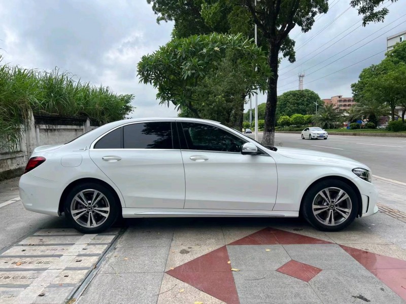 东莞20年奔驰C8