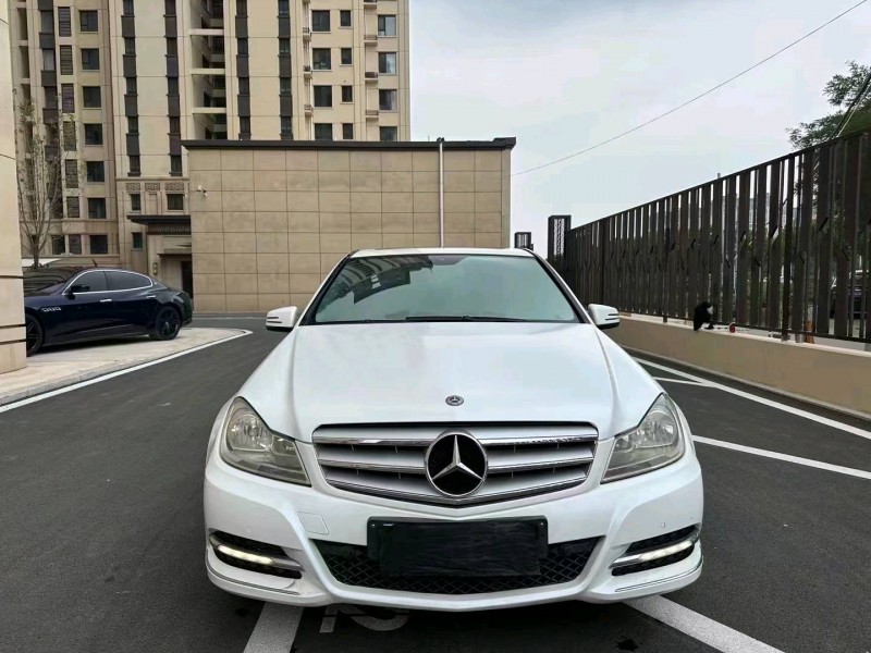 东营12年奔驰C1