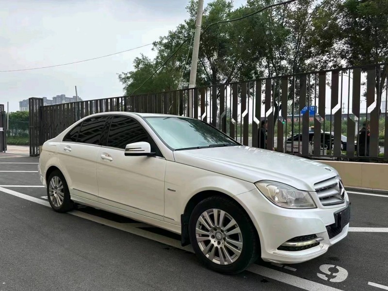 东营12年奔驰C9