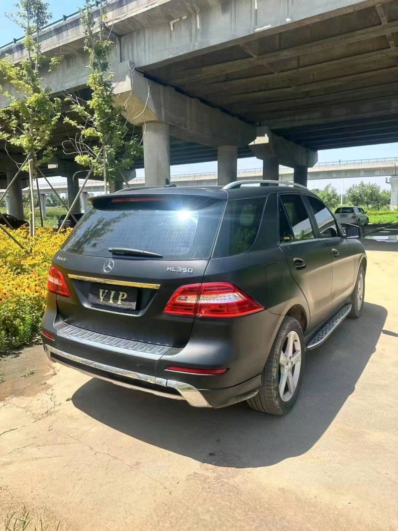 枣庄13年奔驰ML6