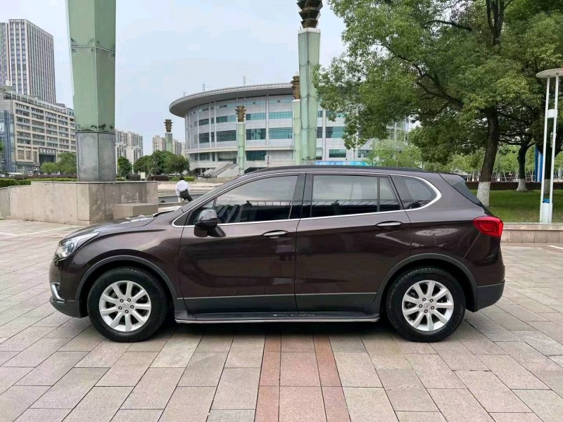 湖州19年别克昂科威3