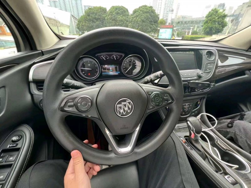 湖州19年别克昂科威4