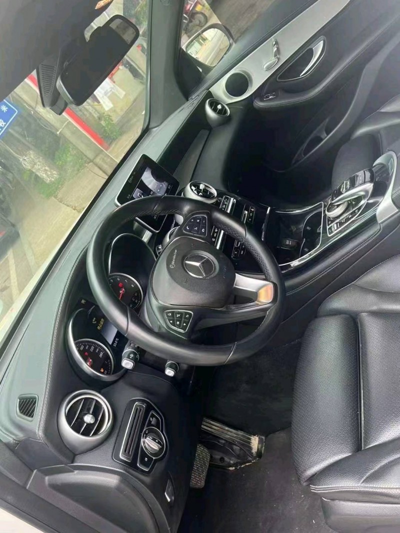 衡阳19年奔驰GLC8