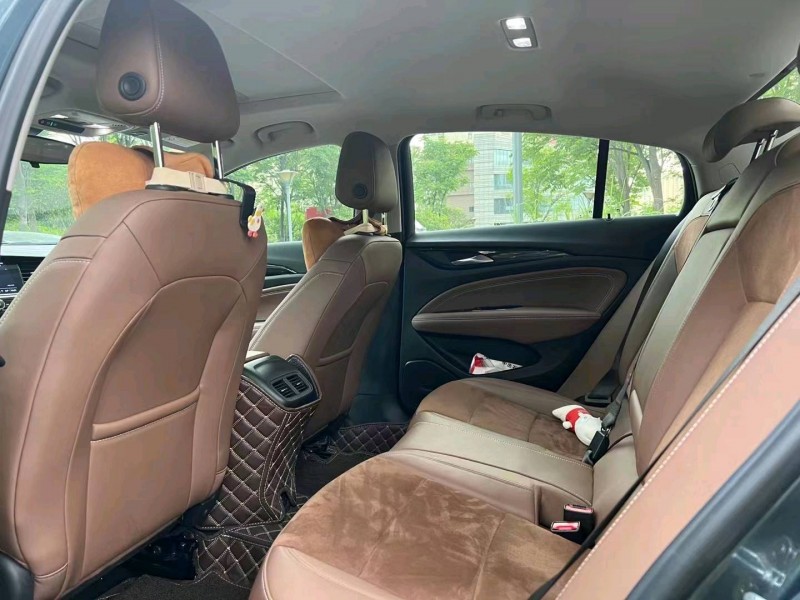 邢台21年别克君威5