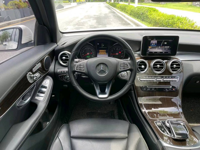 深圳19年奔驰GLC3