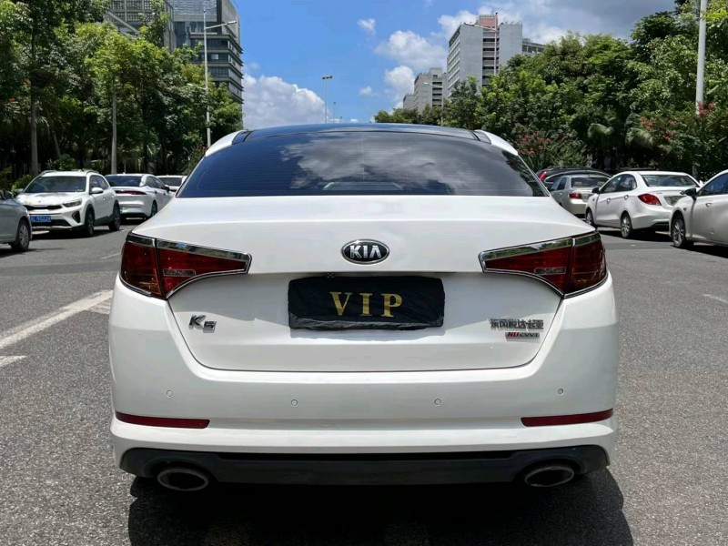 深圳12年起亚K59