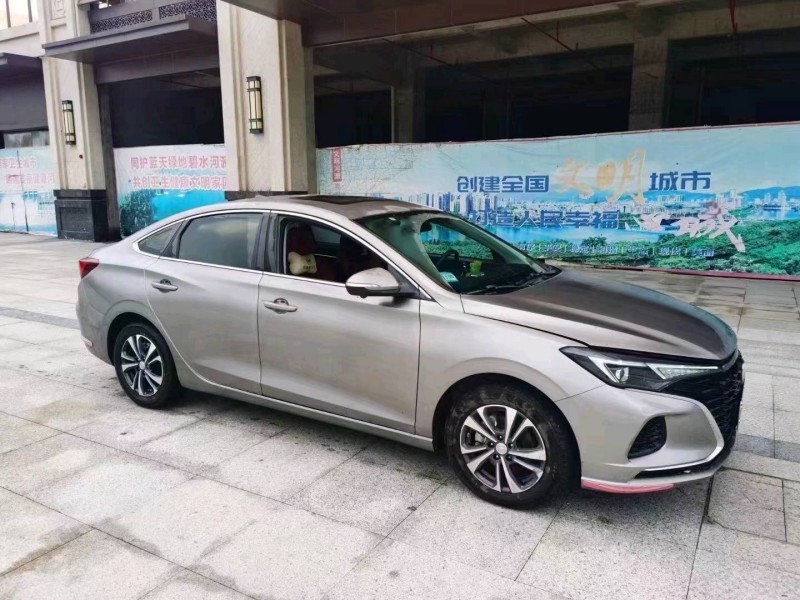 珠海21年長安汽車逸動2
