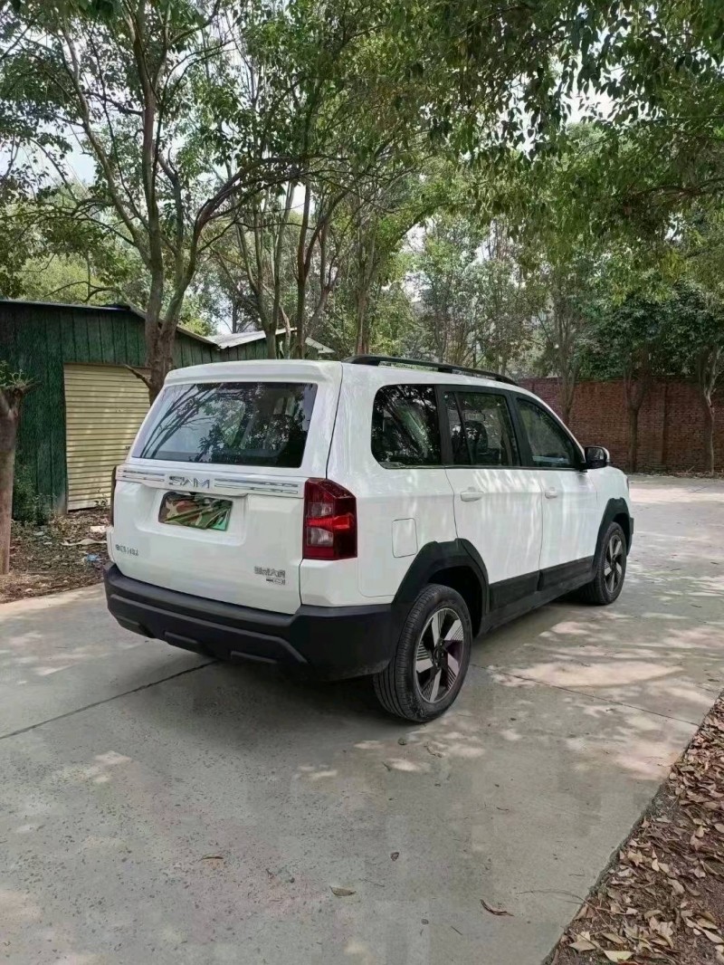 安陽23年SWM斯威汽車大虎7