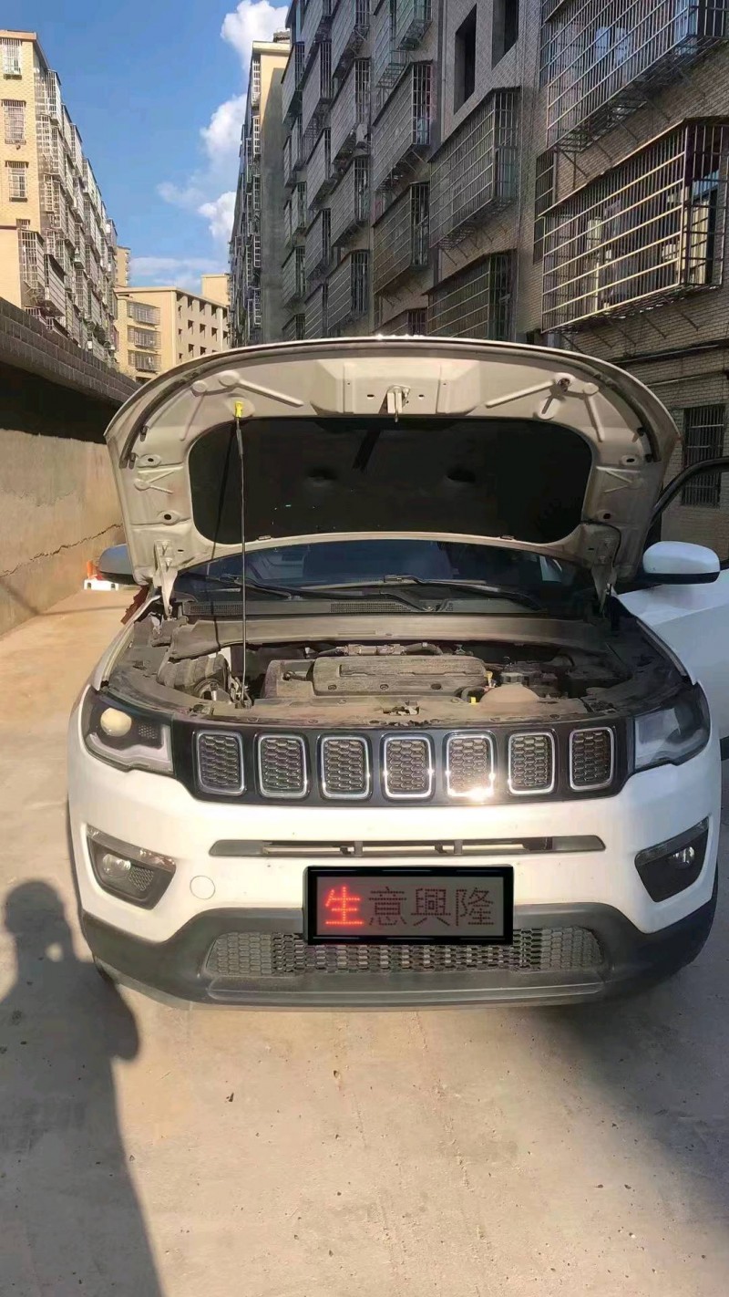 邵阳18年Jeep指南者1