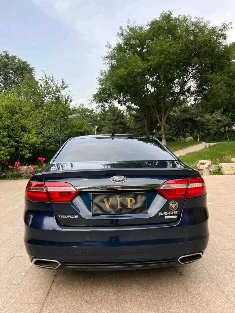 邢台17年福特金牛座9