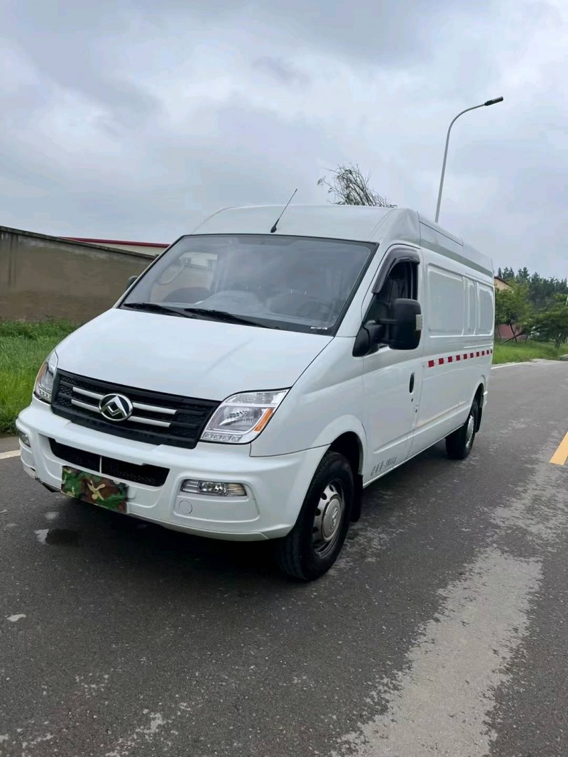 邢台22年大通V802