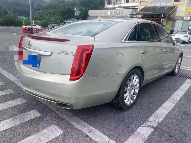 重庆15年凯迪拉克XTS4