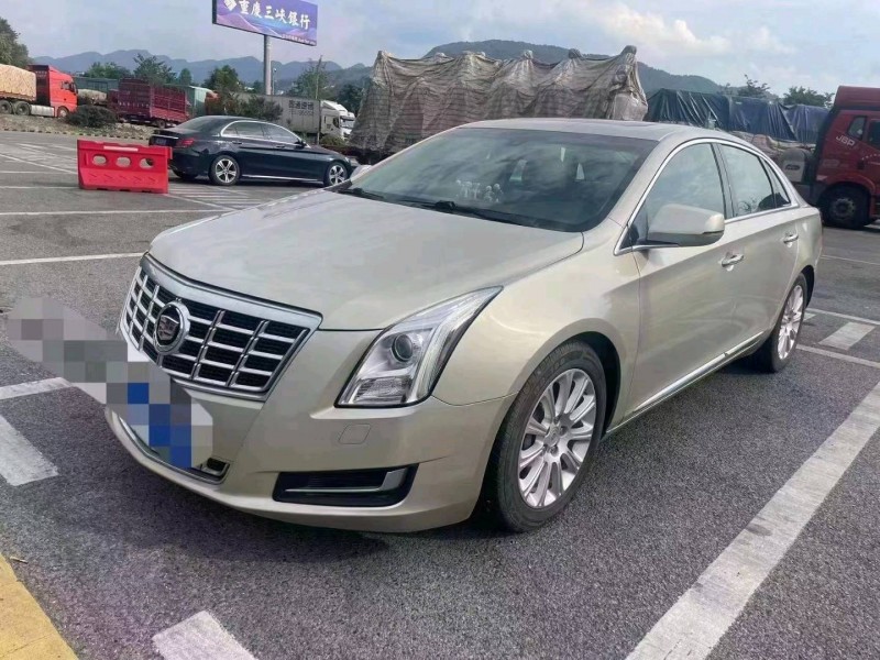重庆15年凯迪拉克XTS8
