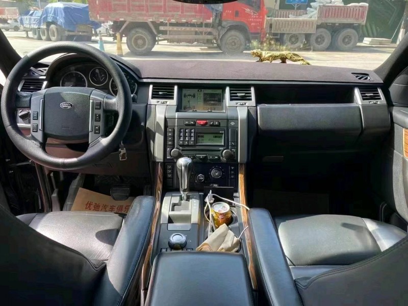 重庆09年路虎揽胜3