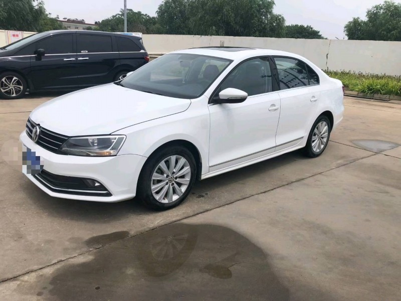 保定16年大众速腾3