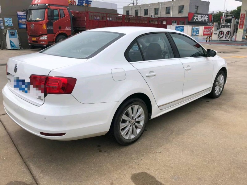 保定16年大众速腾8