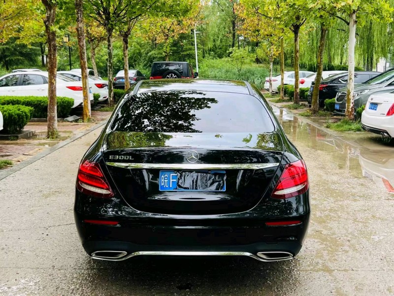 聊城18年奔驰E9