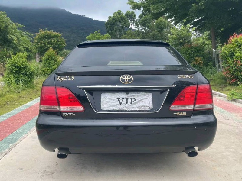广州07年丰田皇冠6