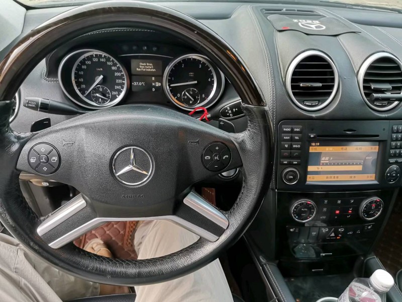 广州12年奔驰GL3