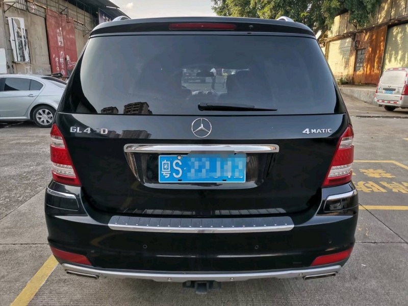 广州12年奔驰GL9