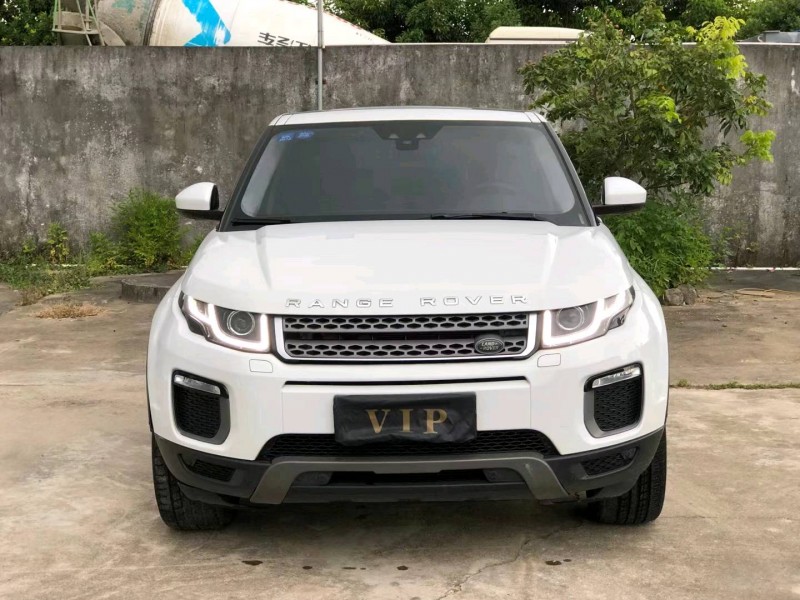 广州18年路虎极光1