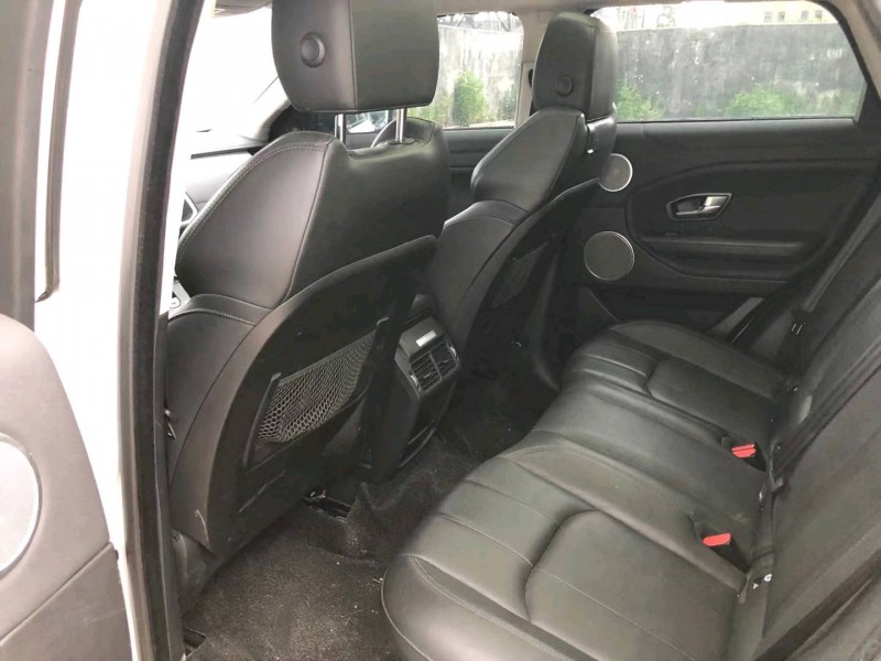 广州18年路虎极光8