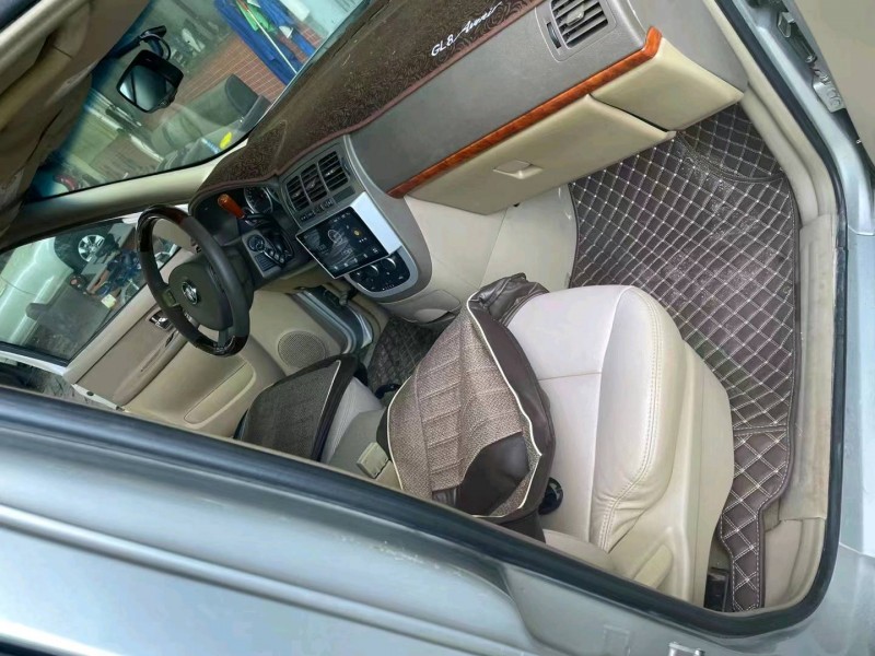 广州11年别克GL83