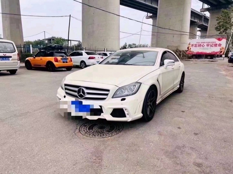 青岛15年奔驰CLS3