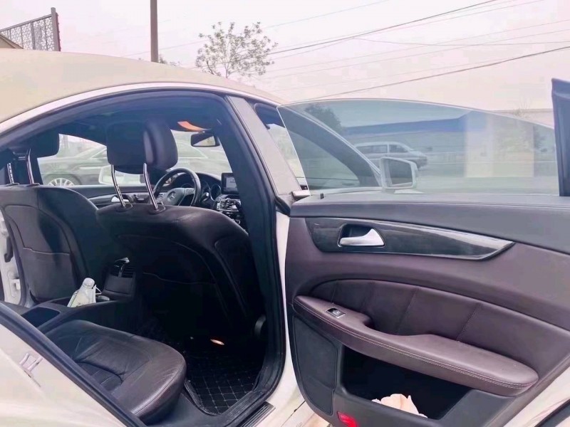 青岛15年奔驰CLS4