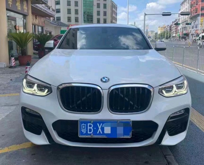 广州19年宝马X41