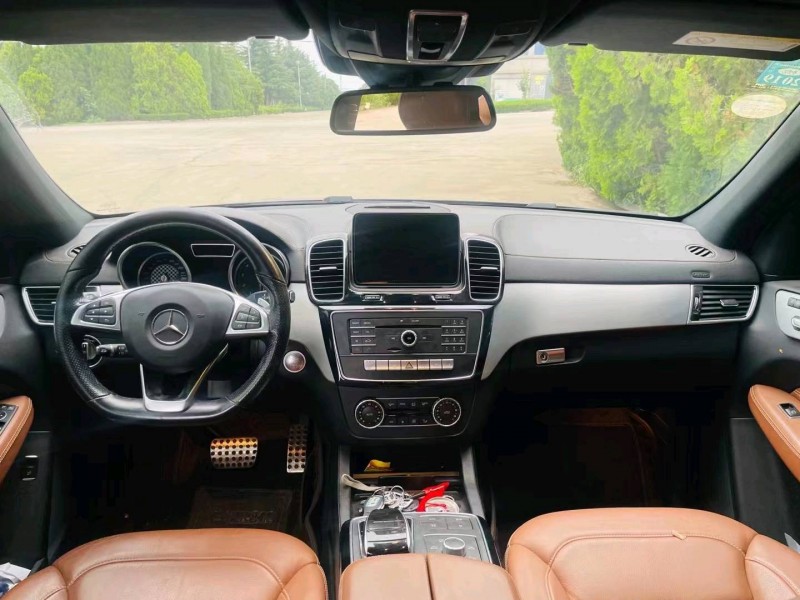 枣庄17年奔驰GLE7