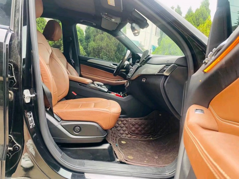 枣庄17年奔驰GLE9