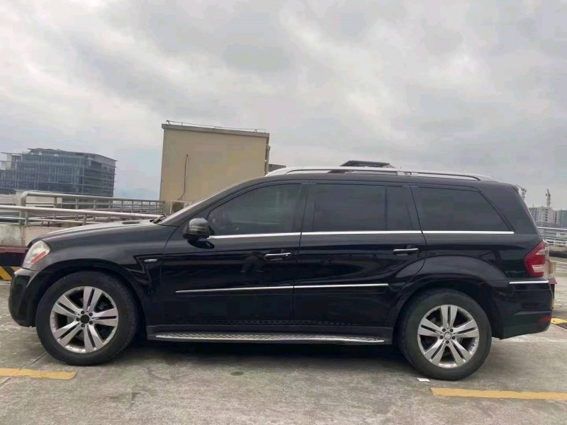 湖州13年奔驰GL2