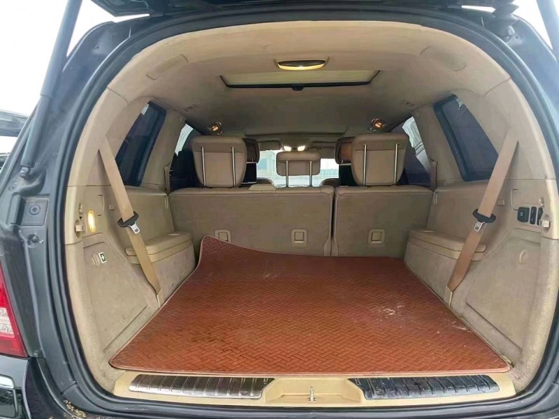 湖州13年奔驰GL9