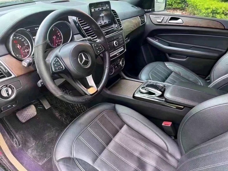 东营19年奔驰GLS5