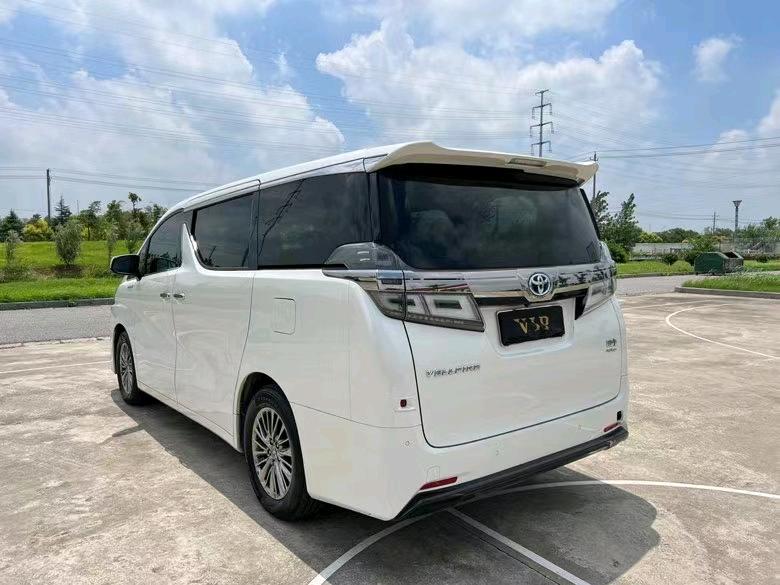 盐城20年丰田威尔法9