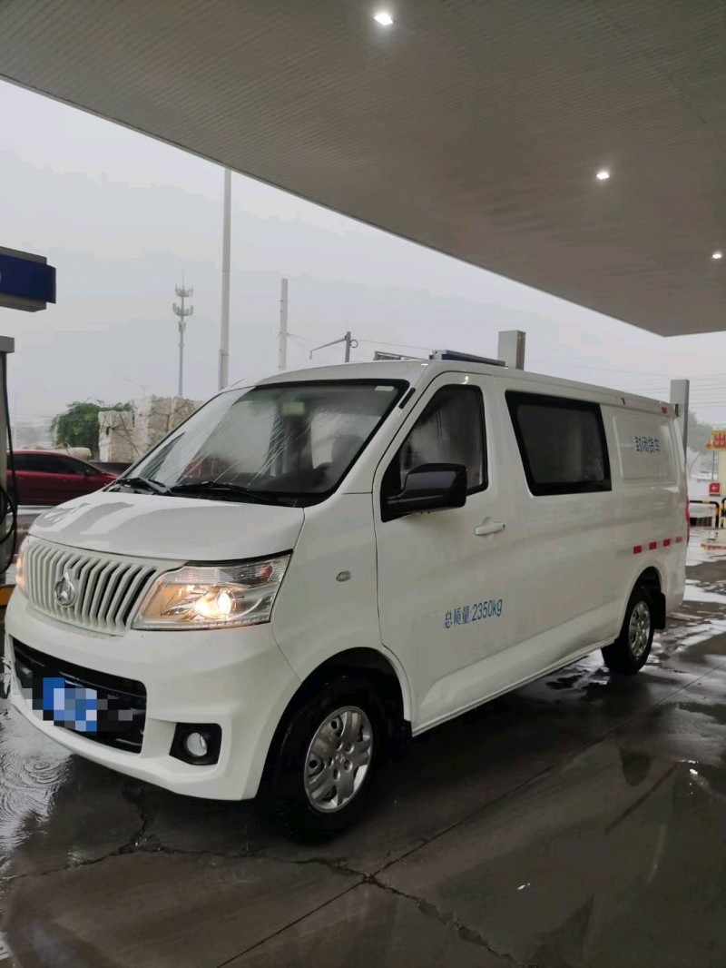 保定21年長安汽車睿行2