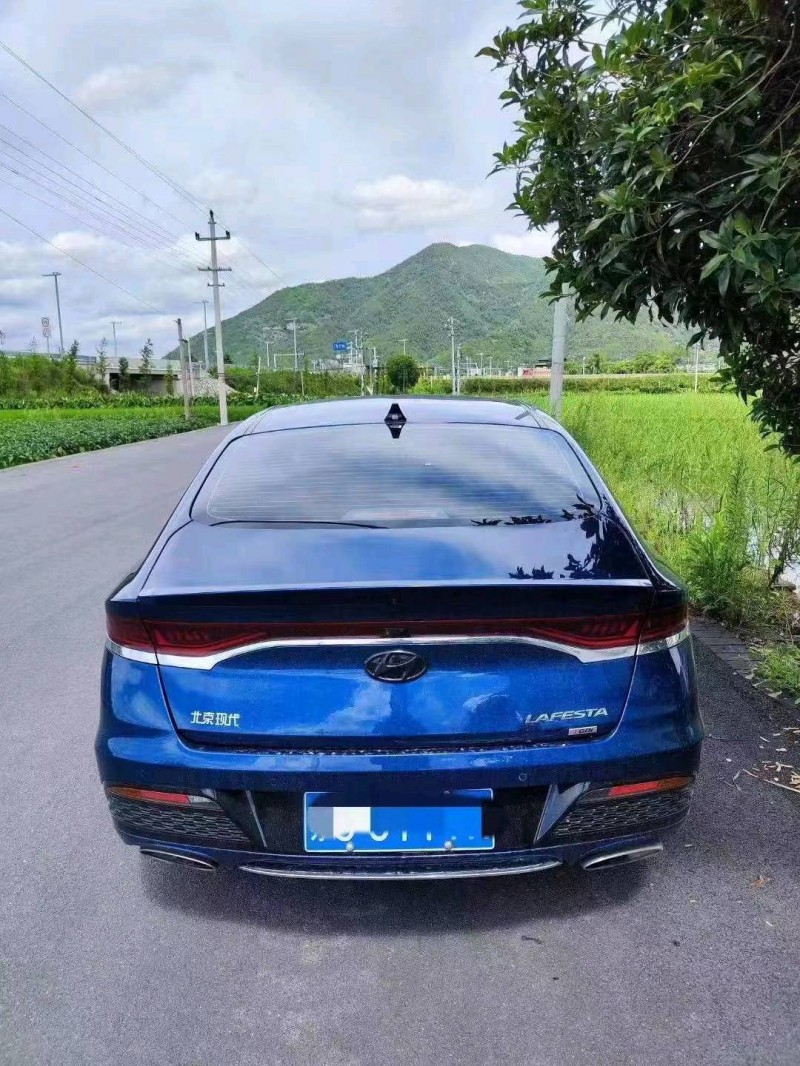 嘉兴19年现代菲斯塔9