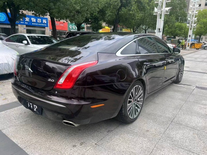 常州12年捷豹XJL9