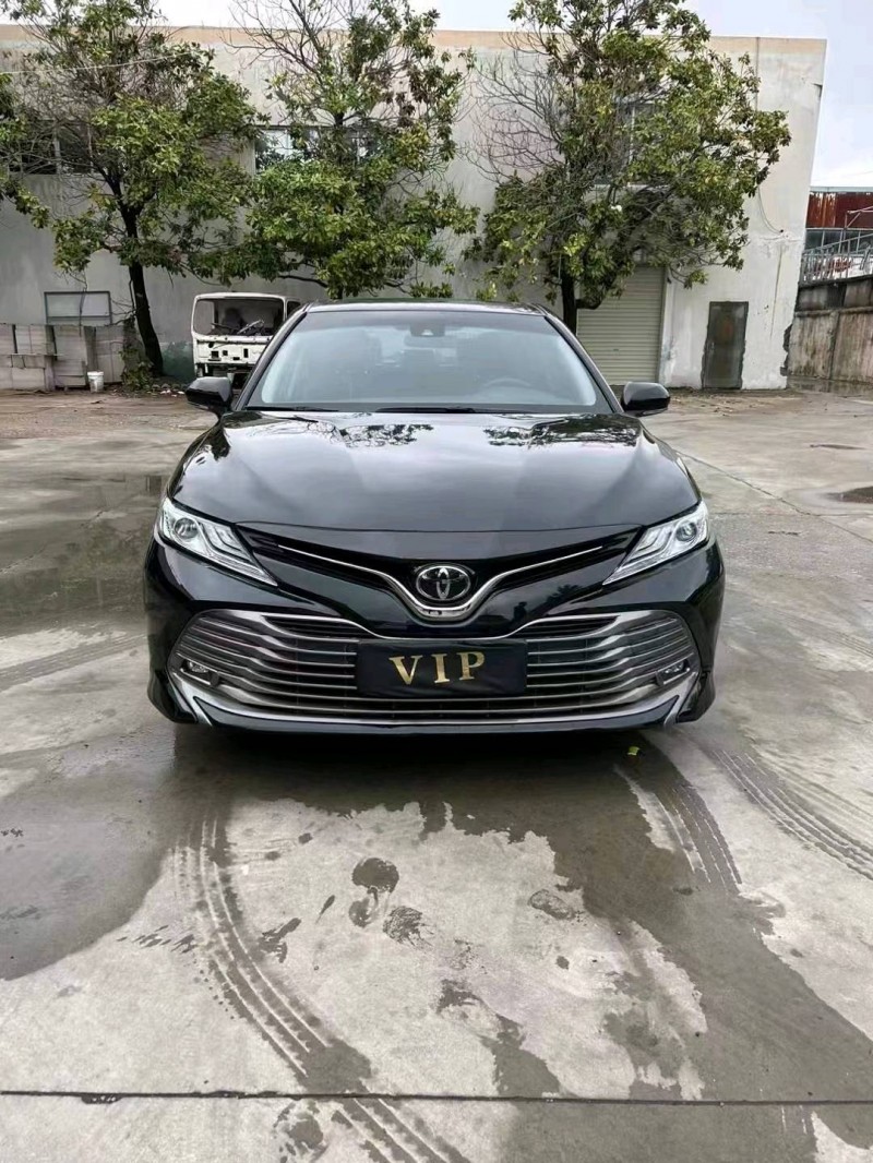 宜昌22年丰田凯美瑞1