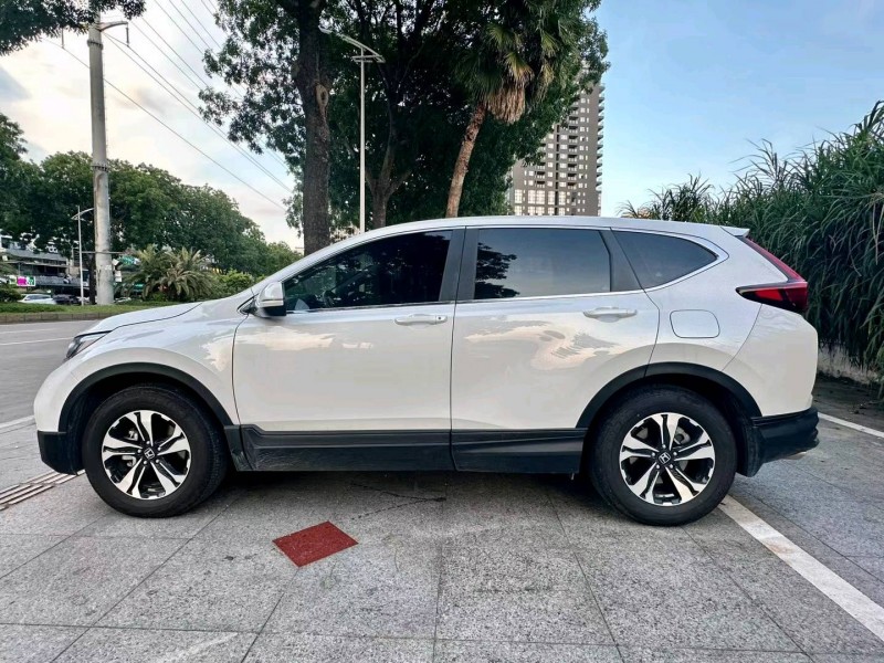 东莞22年本田CRV7