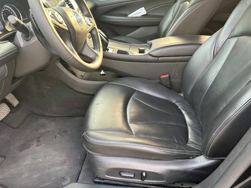 徐州20年别克君越8