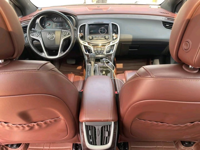 中山16年别克君越5