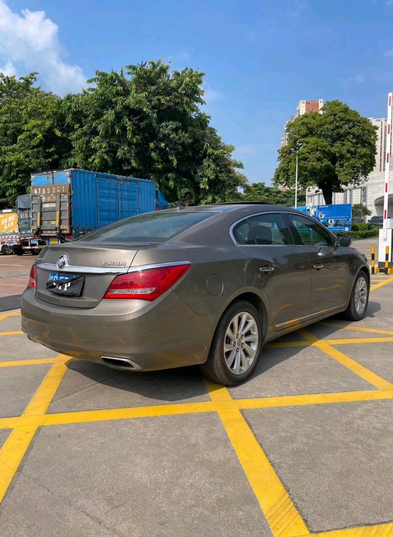 中山16年别克君越9