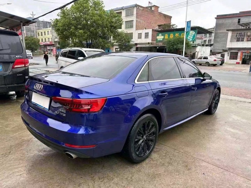 衡阳17年奥迪A4L8