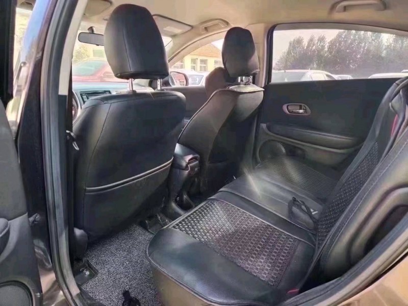 济南16年本田缤智5