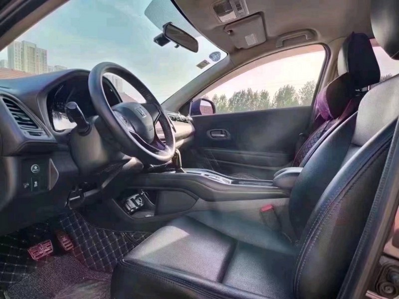 济南16年本田缤智6