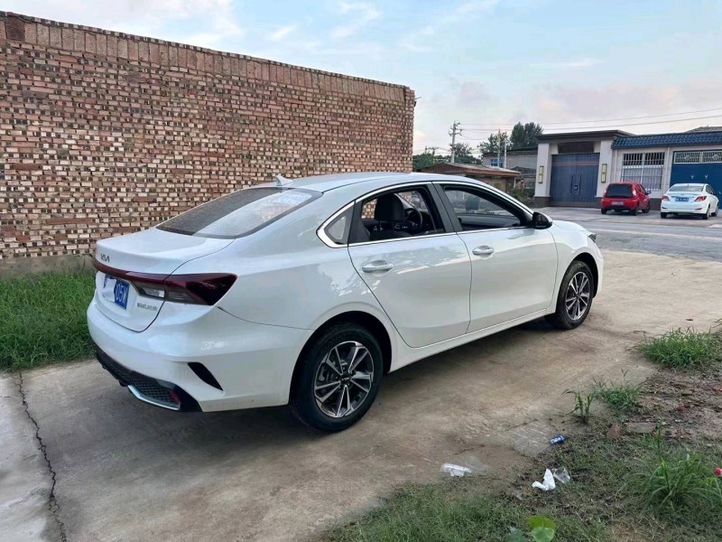 安阳23年起亚K37