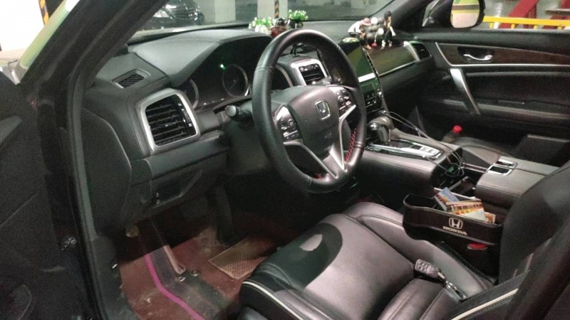 宜昌19年本田URV3